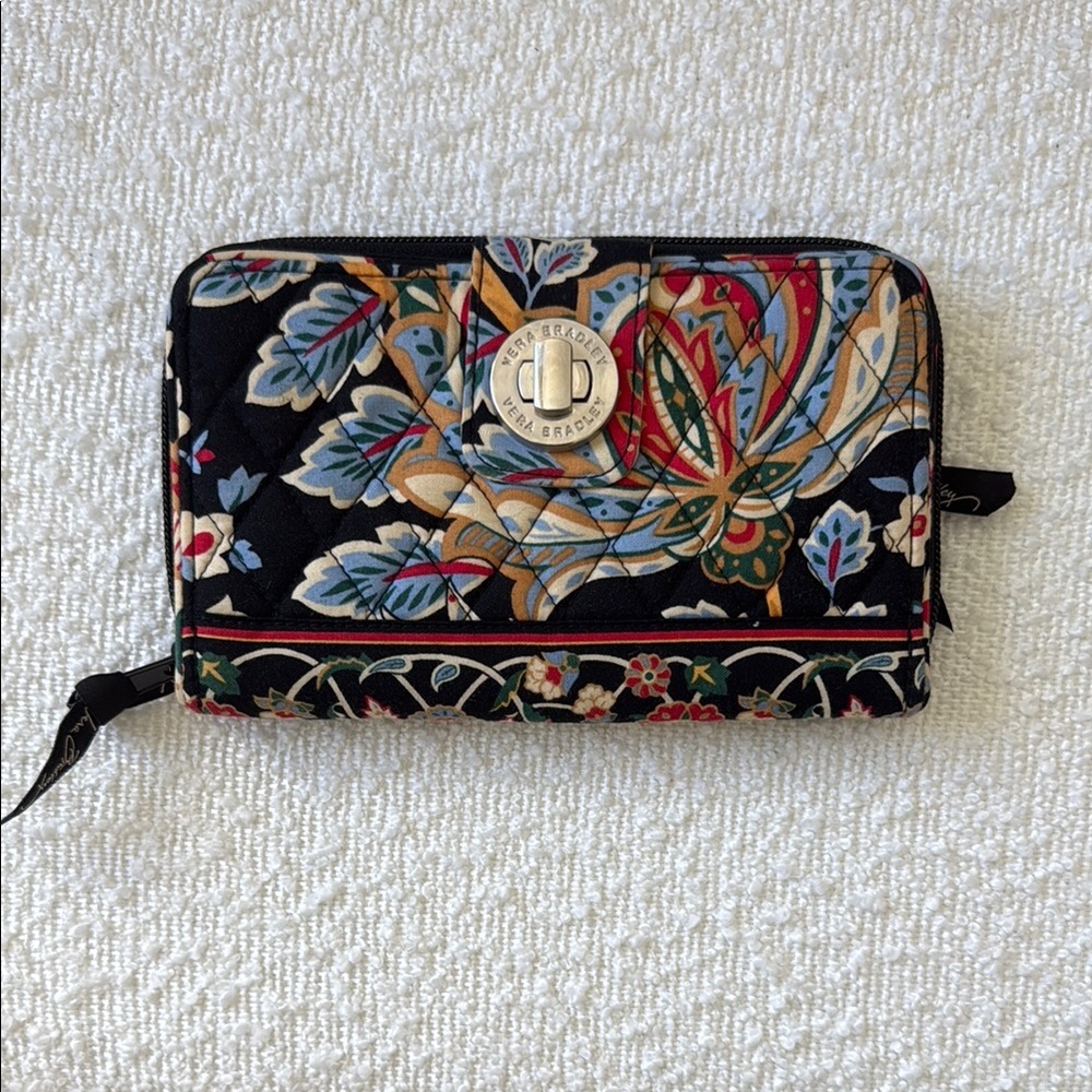Vera Bradley Quilted Floral Tote Set + Wallet + Cosmetic Bag - Picture 4 of 9